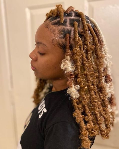 Long Locs Hairstyles For Women, Long Locs Hairstyles, Aquarius Hair, Locs Hairstyles For Women, 2 Buns, Long Locs, Black Hair Updo Hairstyles, Weave Ponytail Hairstyles, Butterfly Locs