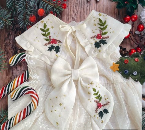 Embroidered Machine, Unique Xmas Gifts, Collar Detachable, Christmas Collar, Collar Embroidery, Winter Embroidery, Hair Bow Sets, Hair Accessories Boho, Christmas Headband