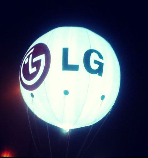 We’re providing Back-lit, Non-lit sky balloon advertising with minimal cost. Balloon Advertising, Event Activities, Wedding Function, Party Planner, Best Part Of Me, Corporate Events, Football Helmets, Party Themes, Milan