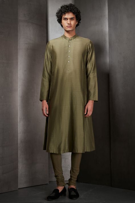 Featuring a olive kurta in chanderi base. It is paired with matching pants.  FIT: True to size. COMPOSITION: Chanderi. CARE: Dry clean only. Rahul Khanna, Pants Fit, Matching Pants, Pernia Pop Up Shop, Kurta Set, Pop Up Shop, Indian Fashion, Fashion Designer, Pop Up