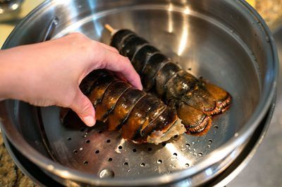 How to Cook Lobster Tail in a Metal Steamer. Lobster tails, with their sweet and tender meat, can be cooked in a variety of ways, but steaming them is one of the easiest. The lobster tail shells need only to be partially split open first, allowing the steam to easily get to the meat. You can use an everyday metal steamer set inside of a pot to... Lobster Tail Oven, Steaming Lobster Tails, Easy Lobster Tail Recipe, Cook Lobster Tails, Frozen Lobster Tails, Cook Lobster, Broil Lobster Tail, Cooking Lobster Tails, Steamed Lobster