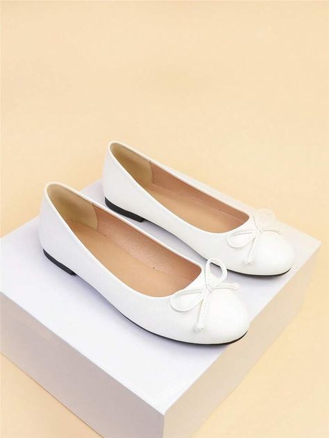 Preppy Ballet, Ballet Flats White, White Ballet Flats, Flats For Women, Bow Decor, Women Flats, White Flats, White Aesthetic, Womens Flats