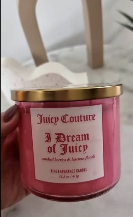 Juicy Couture Candle, Juicy Couture Clothes, Smelling Candles, Diy Moss, Candle Obsession, Best Smelling Candles, Barbie Core, Shower Skin Care, Candle Store