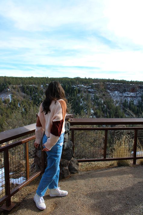 trees|outfits| jeans| cardigan|arizona| overlook| sedona| snow| winter| Jeans Cardigan, Outfits Jeans, Winter Cardigan, Snow Winter, Sedona, Sunrise Sunset, Jean Outfits, Arizona, Trees