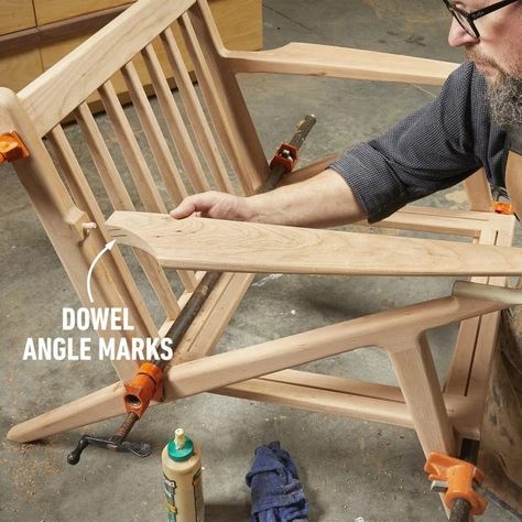 Lounge Chair Diy, Creative Chair, Wooden Chair Plans, Danish Modern Chairs, Danish Lounge Chair, Wooden Lounge Chair, Chair Woodworking Plans, Chair Diy, Wood Chair Design