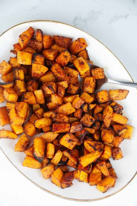 Butternut Squash Oven, Roasted Squash Recipes, Spiced Butternut Squash, Savory Butternut Squash, Butternut Squash Recipes Roasted, Butternut Squash Recipe, Butternut Squash Cubes, Cut Butternut Squash, Roasted Butternut Squash Soup