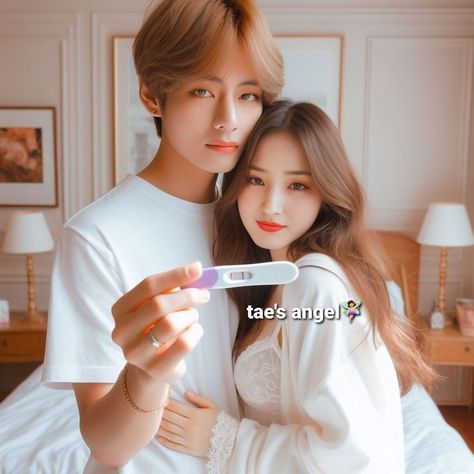 Kim Eun Jin Taehyung Sister, V Girlfriend, Anna Mcnulty, Sister Photos, Bts V Pictures, Kpop Couples, Wedding Couple Poses, Bts Jungkook And V, Taehyung Photoshoot