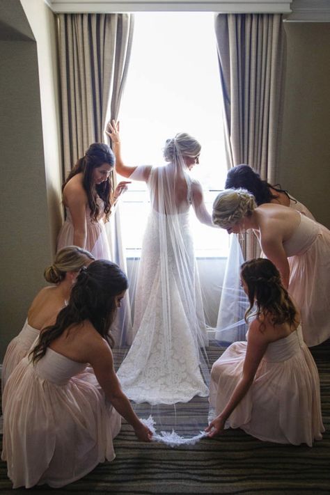 Bridal Party Hotel Pictures, Bridesmaid Hotel Pictures, Bridesmaids Pictures, Galveston Wedding, Hotel Pictures, Bridesmaids Photography, Wedding August, Bridesmaid Poses, Bridesmaid Pictures