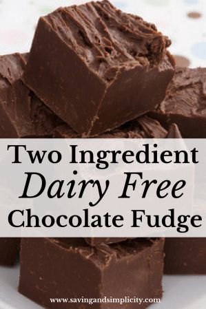 Have you given up dairy? Do you miss chocolate? Try this amazing dairy free chocolate fudge recipe. You only need two ingredients and a few minutes. Dairy Free Deserts, Dairy Free Fudge, Chocolate Fudge Recipe, Dairy Free Cooking, Dairy Free Baking, Dairy Free Treats, Lactose Free Recipes, Patisserie Sans Gluten, Fudge Recipes Chocolate