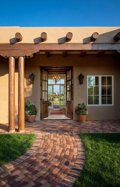 Santa Fe Style Homes Exterior, Southwest Home Exterior, Taj Mahal Granite, Southwestern Home Exterior, Divided Light Windows, Earthen House, Modern Adobe House, Adobe Houses, Santa Fe Style Homes