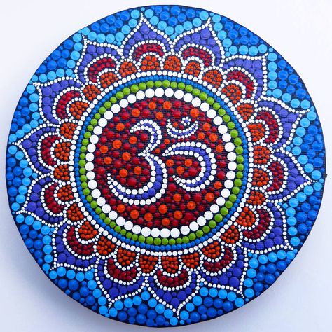 ૐ OM ૐ ૐ AUM ૐ  Mandala, painted by Melinda Tamas, dot painting, acrylic paint on canvas, 15 cm Om Dot Mandala Art, Om Mandala Art, Om Symbol Art, Om Mandala, Mandala Painted Rocks, Mandala Canvas, Pichwai Paintings, Acrylic Paint On Canvas, Madhubani Art