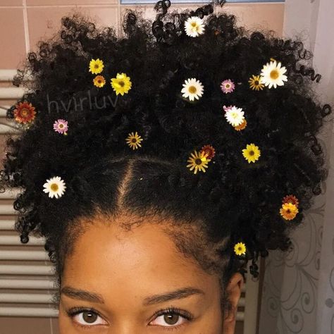 Flowers In Afro Natural Hair, Natural Hair Products Aesthetic, Afro With Flowers, Emoji Trend, Flower Afro, High Puff, Cabello Afro Natural, Beautiful Natural Hair, Pelo Afro