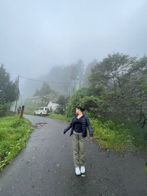 #monsoon #rainydayoutfit Monsoon Outfits, Rainy Day Ootd, Rainy Day Outfit, 2024 Vision, Kanken Backpack, Fjallraven Kanken, Fjallraven Kanken Backpack, Rainy Day, Trendy Outfits