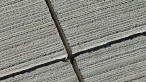 Rules for Designing Contraction Joints | For Construction Pros Expansion Joints In Concrete, Cheap Remodel, Concrete Flooring, Concrete Contractor, Stamped Concrete, Concrete Structure, Concrete Slab, Simple Rules, Interior Floor