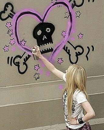 Heart On, Spray Paint, The Wall, A Girl, Spray, Paint, Stars, Purple, Wall