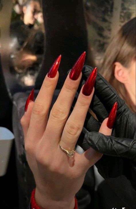 Red Stiletto Nails Christmas, Red Glitter Stiletto Nails, Red Glitter Nails Almond, Red French Tip Nails Stiletto, Holiday Stiletto Nails, Gold And Red Nails Acrylic, Sharp Red Nails, Red Bday Nails, Red Chrome Nails Almond