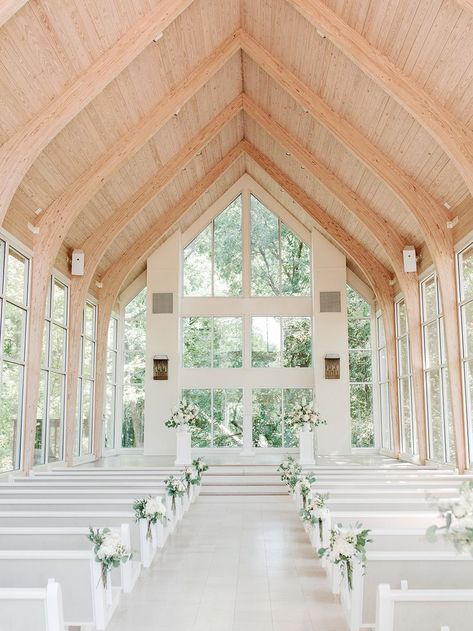 Wooden Chapel Wedding, Pretty Chapel Wedding, Chapel Decor Wedding, Small Chapel Wedding Decorations, Wedding Aestethic, Small Chapel Wedding, Chapel Decorations, Glass Chapel Wedding, Chapel Wedding Ceremony