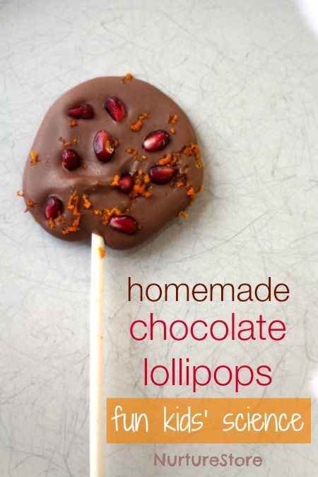 Fun kids science experiments :: homemade lollipops Chocolate Activities, Kids Science Experiments, Reading Eggs, Homemade Lollipops, Lollipop Recipe, Secular Homeschool, Kid Friendly Recipes, Chocolate Lollies, Kitchen Science