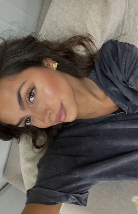 Fav Beauty Products, Natural Brunette Makeup, Kika Gomes Outfits, Baddie Makeup Natural, Maquillage On Fleek, Foto Glamour, Drømme Liv, Flot Makeup, Aesthetic 2024