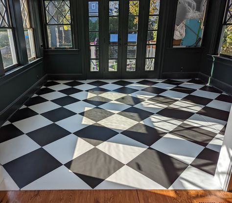 Sunroom Black And White, Black And White Sunroom, White Marble Tile Floor, Black And White Flooring, Crown Point Cabinetry, Black And White Floor, White Marble Floor, White Marble Tiles, Sunroom Designs