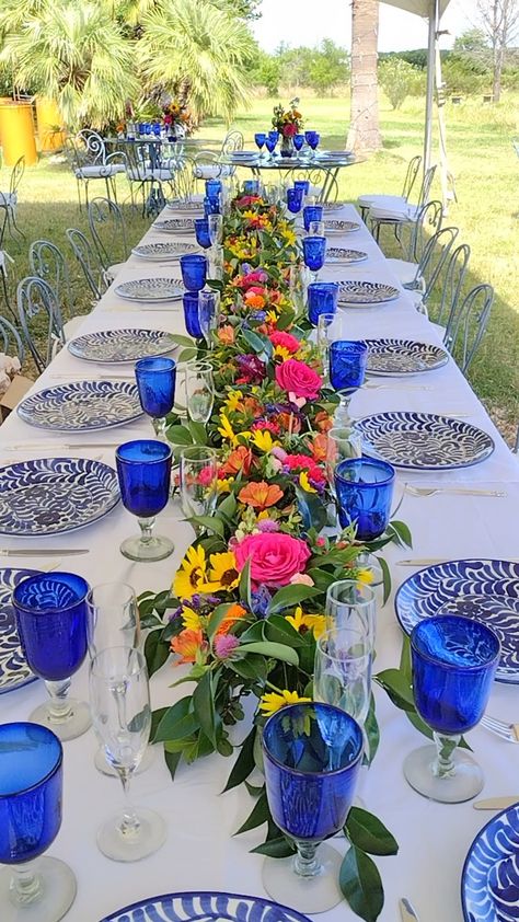 Clase Azul Party Decor, Casa Azul Tequila Theme Party, Talavera Wedding Table Setting, Blue And White Mexican Party, Talavera Wedding Centerpiece, Mexican Colorful Wedding, Blue And White Talavera Wedding, Blue And White Mexican Wedding, Mexican Talavera Party