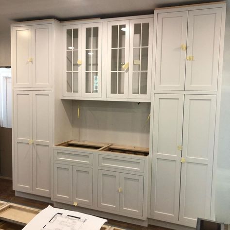 Glenbrook Cabinetry | Pantry storage doesn’t have to be boring, people! Here we combined your “traditional” tall pantry cabinets with glass uppers [+ mullion] as… | Instagram Closed Pantry Cabinets, Glass Wall Cabinets Kitchen, Kitchen Wall Pantry Cabinets, Upper Cabinet Pantry, Pantry Built In Cabinets, Pantry Cabinets In Kitchen, Pantry Wall Cabinets, Wall Pantry Cabinets, Pantry Cabinet Wall