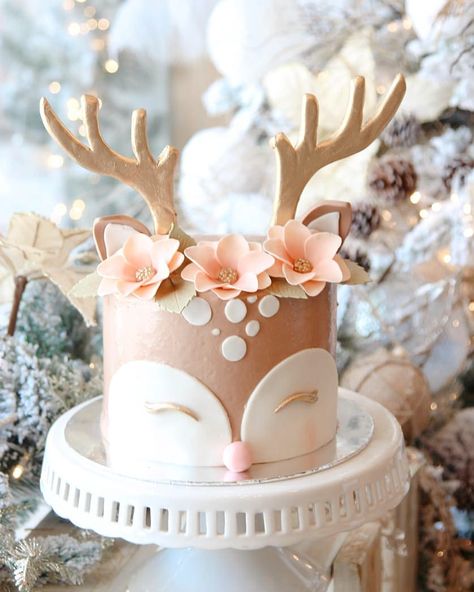 Reindeer cake Deer Birthday Party, Reindeer Cake, Reindeer Cakes, Deer Cakes, Christmas Hampers, Christmas Cake Designs, Xmas Cake, Winter Cake