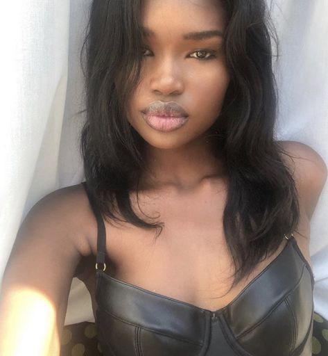 Foxy Brown, Brunette Woman, African Girl, Model Aesthetic, Instagram Models, African Women, Beautiful Hair, Pretty People, Fashion Models