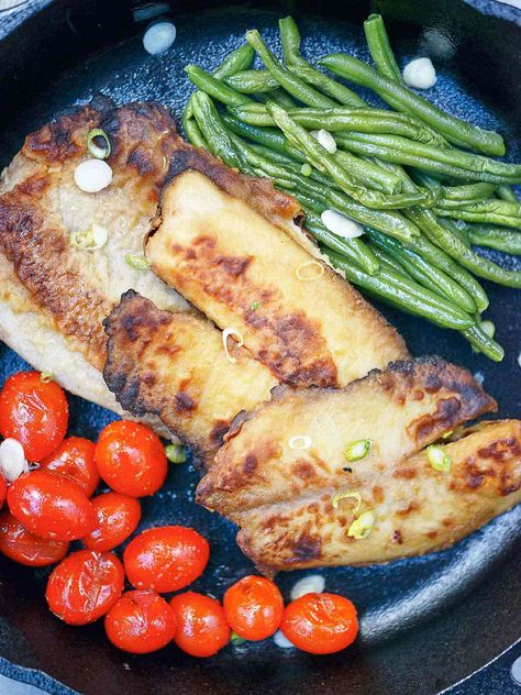 Honey, Soy, and Garlic Tilapia - Easy & Healthy Dinner Healthy Tilapia, Tilapia Recipes Healthy, Tilapia Recipes Easy, Frozen Tilapia, Tilapia Fish, Baked Tilapia, Healthy Honey, Tilapia Recipes, Easy Healthy Dinner