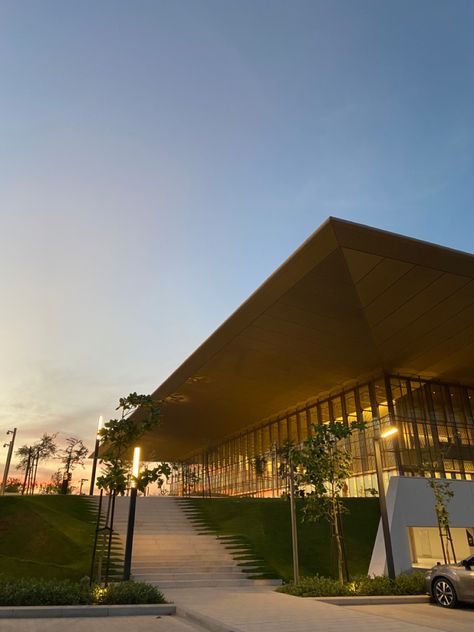 House Of Wisdom Sharjah, Library House, House Of Wisdom, When Breath Becomes Air, Library Architecture, Academic Validation, Dubai City, Aesthetic Sunset, Home Library