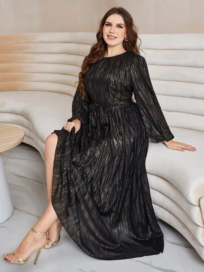 SHEIN Belle Camada Tiered Zíper Simples Glamour Vestido de Tamanho Grande | SHEIN Brasil Opera Attire Women, Plus Size Black Tie Event Dresses, Plus Size Special Occasion Dresses, Formal Dresses With Sleeves, Plus Size Gowns, Olive Green Dresses, Green Gown, Vestido Plus Size, Perfect Prom Dress