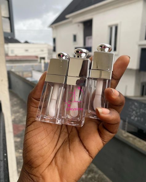 Inspo Tubes🌸 Price👇🏾 # 730(a pcs) Moq -6pcs COLOR- pink Silver Launching your cosmetics venture is now simpler than ever with @zoeys_line handling lip gloss wholesale, branding, packaging, and more. Order exclusively through our website for swift delivery: 3-5 days within Nigeria and 24 hours to 3 days within Benin. #GlamourWholesale #BeautyBulkDeals #CosmeticWholesale #MakeupDistributor #BeautySupplyDeals #WholesaleGlow #BulkBeautyBuys #CosmeticDeals Lip Gloss Tubes Packaging, Lip Gloss Business Ideas, Lip Gloss Homemade, Small Business Plan, Best Small Business Ideas, Small Business Success, Lip Gloss Tubes, Small Business Ideas, Business Success