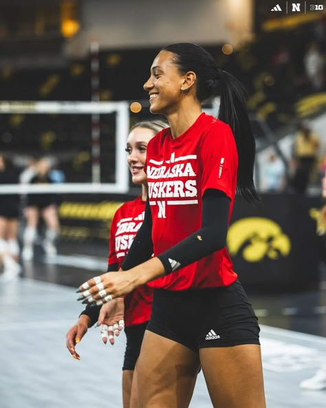 Harper Murray, Husker Volleyball, Nebraska Volleyball, Club Volleyball, College Volleyball, Volleyball Wallpaper, Create Board, Volleyball Inspiration, Volleyball Workouts