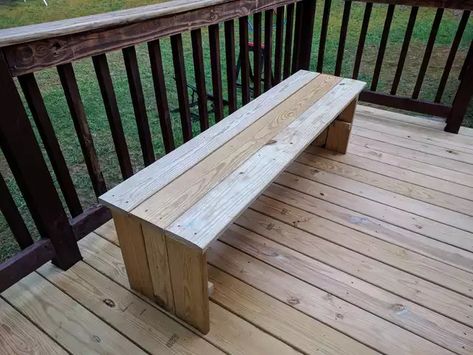 Bench made entirely from leftover decking boards. - Imgur Salvaged Wood Projects, Recycled Decking, Decking Boards, Making A Bench, Porch Bench, Sliding Folding Doors, Pallet Planter, Outdoor Bath, Old Fences