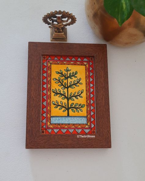 Madhubani Art On Small Canvas, Madhubani Painting Frames, Mini Madhubani Paintings, Madhubani Art Easy And Simple, Madhubani Paintings Peacock Easy, Mini Canvas Art Ideas Wall Decor, Madhubani Painting Easy, Madhubani Art Easy, Easy Madhubani Painting