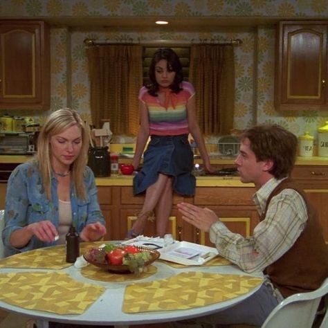 That 70s Show Bedroom, That 70s Show Aesthetic Outfits, 70s Show Aesthetic, That 70s Show Outfits, 70s Show Outfits, That 70s Show Aesthetic, Show Outfits, Jackie Burkhart, 70 Show