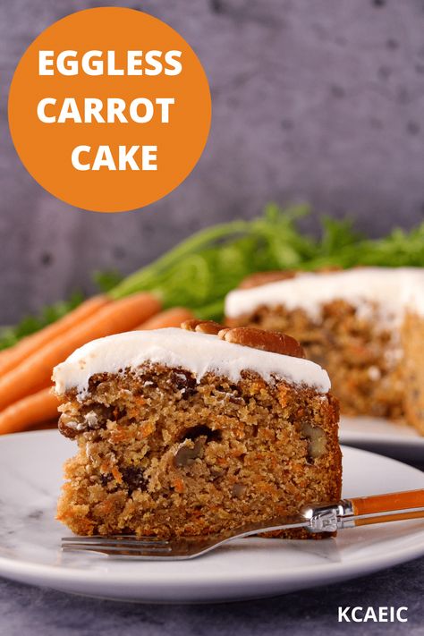 This eggless carrot cake is made with no eggs and a secrete ingredient to keep it moist and delicious. Made with fresh carrots and a tangy lemon frosting! Vegetarian Carrot Cake, Eggless Easter Desserts, Egg Free Carrot Cake, Eggless Carrot Cake Recipe, Eggless Cupcakes, Eggless Carrot Cake, Carrots Cake, The Best Cream Cheese Frosting, Vegan Carrot Cake Recipe