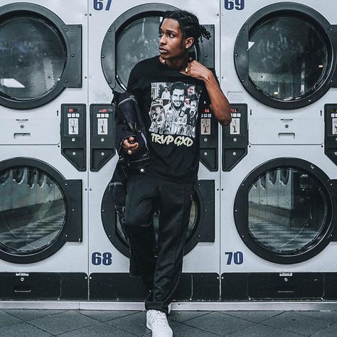 Asap Rocky wearing Trvp Gxd clothing : @shotbyestrada Asap Rocky Fits, Asap Rocky Outfits, Asap Rocky Fashion, Lord Pretty Flacko, Mode Hip Hop, Pretty Flacko, A$ap Rocky, Asap Rocky, Travis Scott