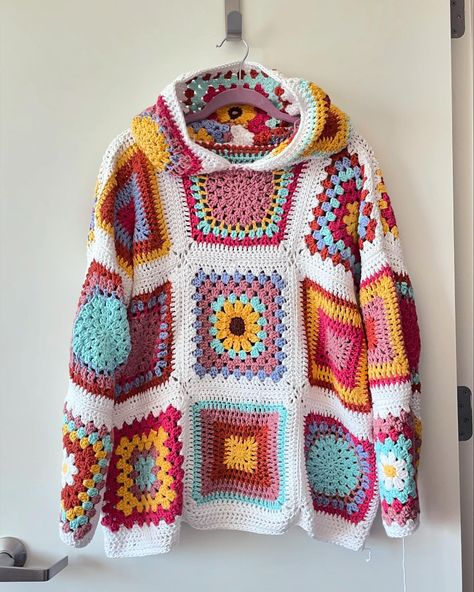 #crochet 🧶 Granny Square Hoodie Pattern, Crochet Granny Square Hoodie, Crochet Granny Square Jumper, Crochet Granny Square Cropped Sweater, Cozy Multicolor Granny Square Outerwear, Crochet Hoodie, Crochet Granny, Granny Square, Sunflower