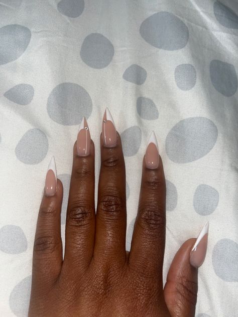 Black Pearl French Tip Nails, Black French Tip Nails By Skin Tone Range, White French Tip Nails On Dark Skin, Black Woman French Tip Nails, Pearl Manicure French Tips, Pearl Finish French Tip Nails, Half French Tip Nails, Vtip French Nails, Dark Skin Nail Color