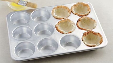 Muffin-Tin Cheeseburgers Recipe - BettyCrocker.com Cheeseburgers Recipe, Cheeseburger Cups, Cheeseburger Muffins, Mini Muffin Tin Recipes, Toast Cups, Tin Recipes, Cheeseburger Recipe, Pork Chop Recipes Baked, Chop Recipes