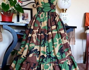 High Waisted Circle Skirt, Camouflage Dress, Camouflage Fashion, Camo Skirt, Camouflage Outfits, African Print Skirt, Maxi Dress With Pockets, High Waisted Maxi Skirt, Camo Fashion