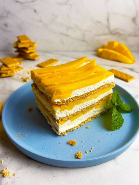 Filipino Mango Float Filipino Mango Float, Mango Float Filipino, Mango Float Recipe, Filipino Mango, Peach Mochi, Mango Graham, Mango Float, Fresh Peach Recipes, Icebox Desserts