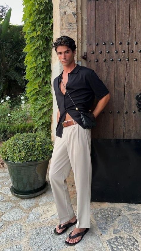 Old Money Instagram, All White Mens Outfit, Havaianas Outfit, Marc Forne, Trendy Boy Outfits, Mens Casual Dress Outfits, Classy Work Outfits, Date Nights, Cool Outfits For Men