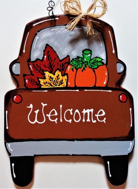 Thanksgiving Door Sign, Country Wood Crafts, Truck Crafts, Door Hanger Template, Fall Door Hangers, Adornos Halloween, Autumn Thanksgiving, Wooden Door Hangers, Fall Wall Art