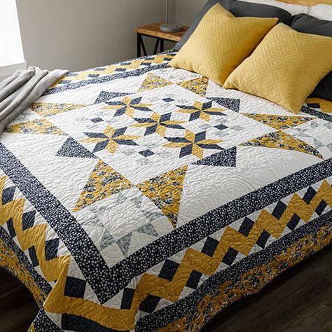 Sparkling Stars Quilt Bed Quilt Patterns, Missouri Star Quilt Company Tutorials, Missouri Star Quilt Tutorials, Colchas Quilting, Missouri Quilt, Stars Quilt, Missouri Star Quilt Company, Quilt Square Patterns, Wedding Quilt