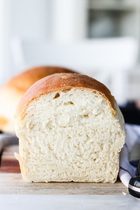 Bread Machine White Bread Fluffy Bread Machine Bread, Sandwich Bread Recipe For Bread Machine, Bread Maker White Bread Recipe, Bread Machine White Bread, White Bread Machine Recipes, Bread Machine Mixes, All Purpose Flour Recipes, Homemade Bread Dough, Easy Bread Machine Recipes