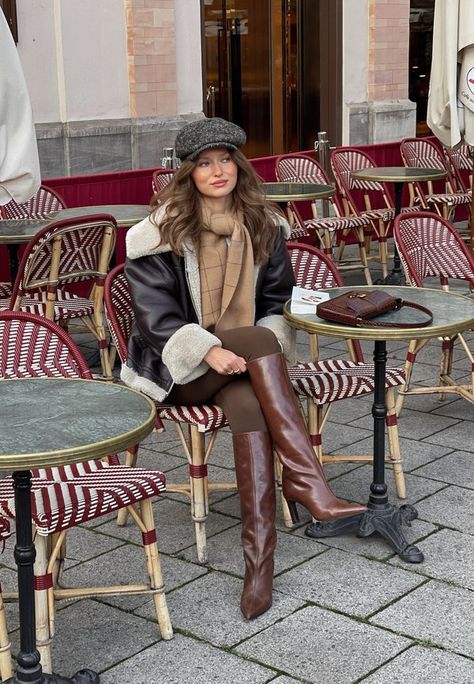 livia_auer | Zalando Livia Auer, Style Chic Parisien, Australian Winter Fashion, Girls Winter Outfits, California Outfits, Parisian Chic Style, Downtown Outfits, Nashville Outfits, Fall Layers