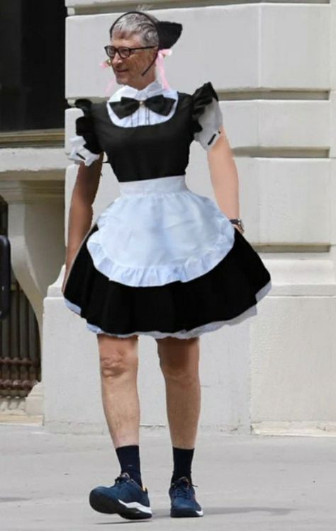 Men In Maid Dress, Shrek In A Maid Dress, Buff Man In Maid Outfit, Male In Maid Outfit, Male Maid Cosplay, Short Maid Dress Boy, Ugly Dresses, Bill Gates, Maid Dress