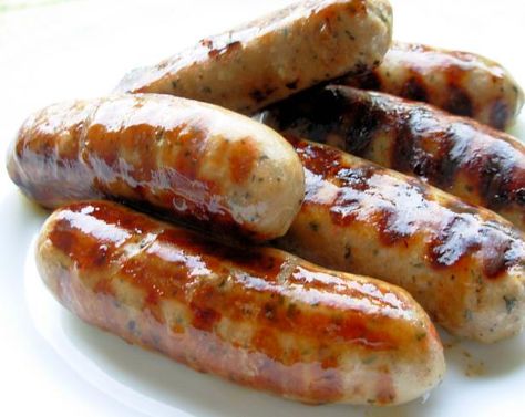 Old Fashioned English Spiced Pork and Herb Sausages or Bangers!. Photo by French Tart Bangers Recipe, Sausage Making Recipes, Home Made Sausage, Homemade Sausage Recipes, Bangers And Mash, Homemade Sausage, How To Make Sausage, Cooked Breakfast, English Food